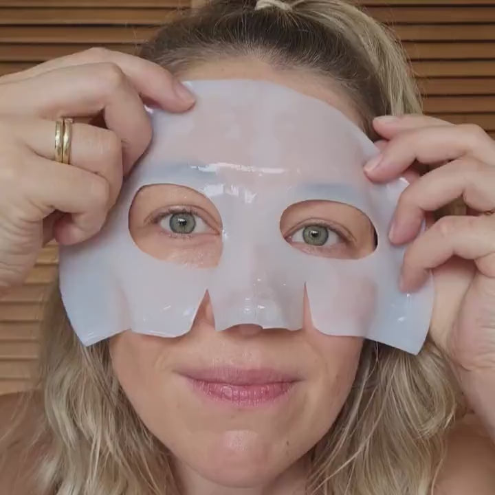 #autoplay Anwendung der Niacinamid Hydrogel Maske nach dem Microneedling
